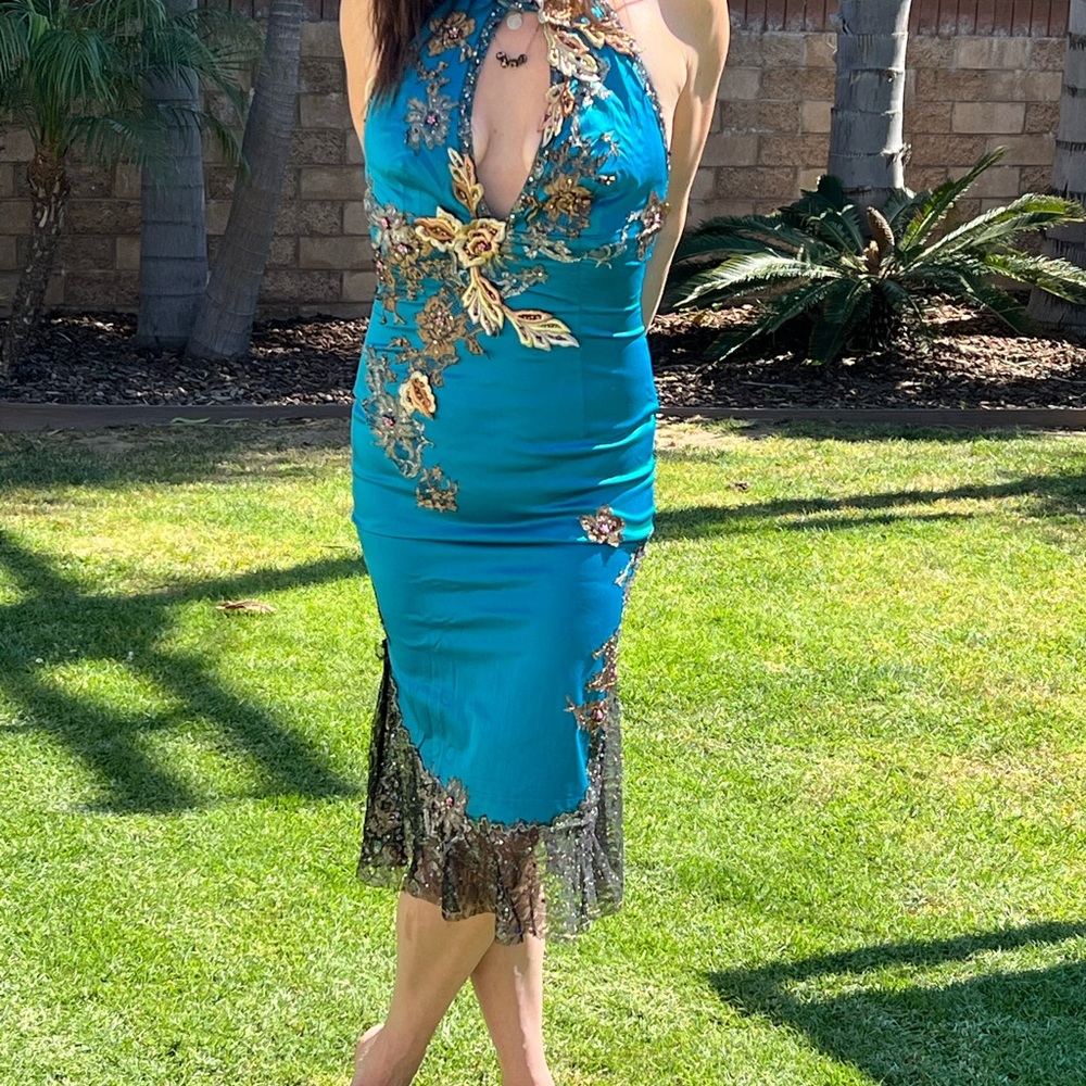 Mandalay Julian Joyce  NOS Cocktail dress . Beads, lace , appliqués NOS size 4